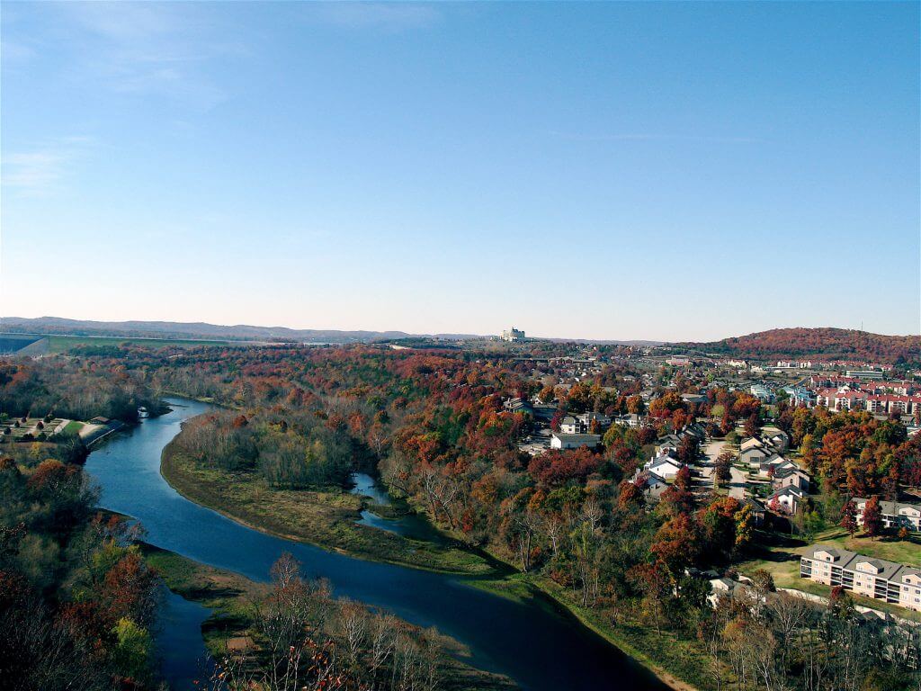 lake circling branson